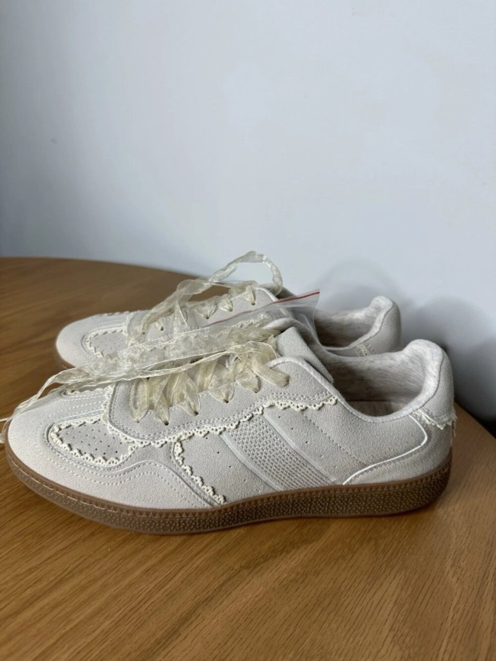 NEW Belinda Off White Lace Trim Sneakers Women's 11
